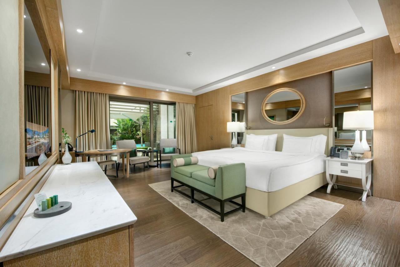 Pearl Pool Room,1317222403:JPEG
